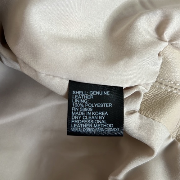 Antonio Melani Tobar Genuine Leather Twist Halter Neck Sleeveless Top. - Picture 10 of 11